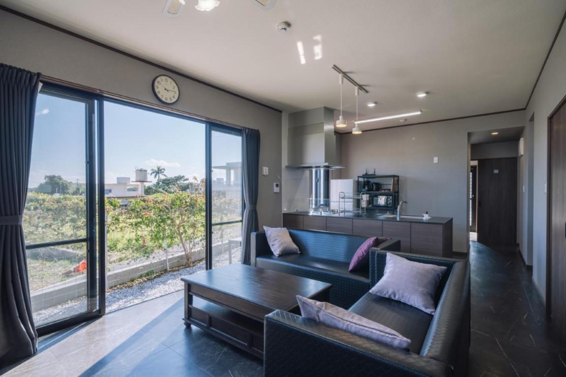 プライベートハウス ぅーじ家 Villa Yaese Exteriör bild